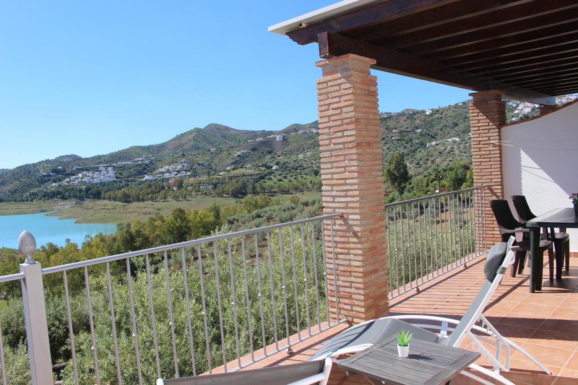 Stay In Huetor, Rural Tourism In The Heart Of Andalusia Vinuela Exterior photo