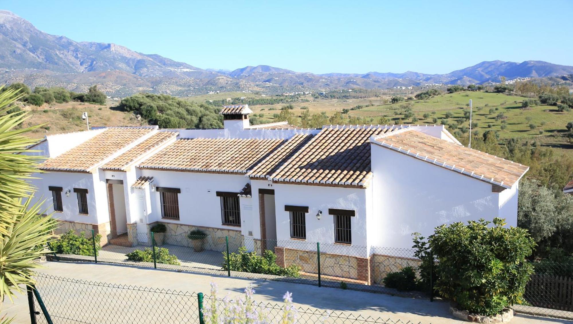 Stay In Huetor, Rural Tourism In The Heart Of Andalusia Vinuela Exterior photo